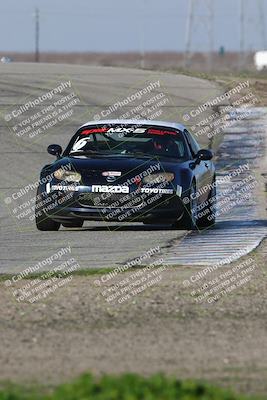 media/Feb-24-2024-CalClub SCCA (Sat) [[de4c0b3948]]/Group 1/Race (Outside Grapevine)/